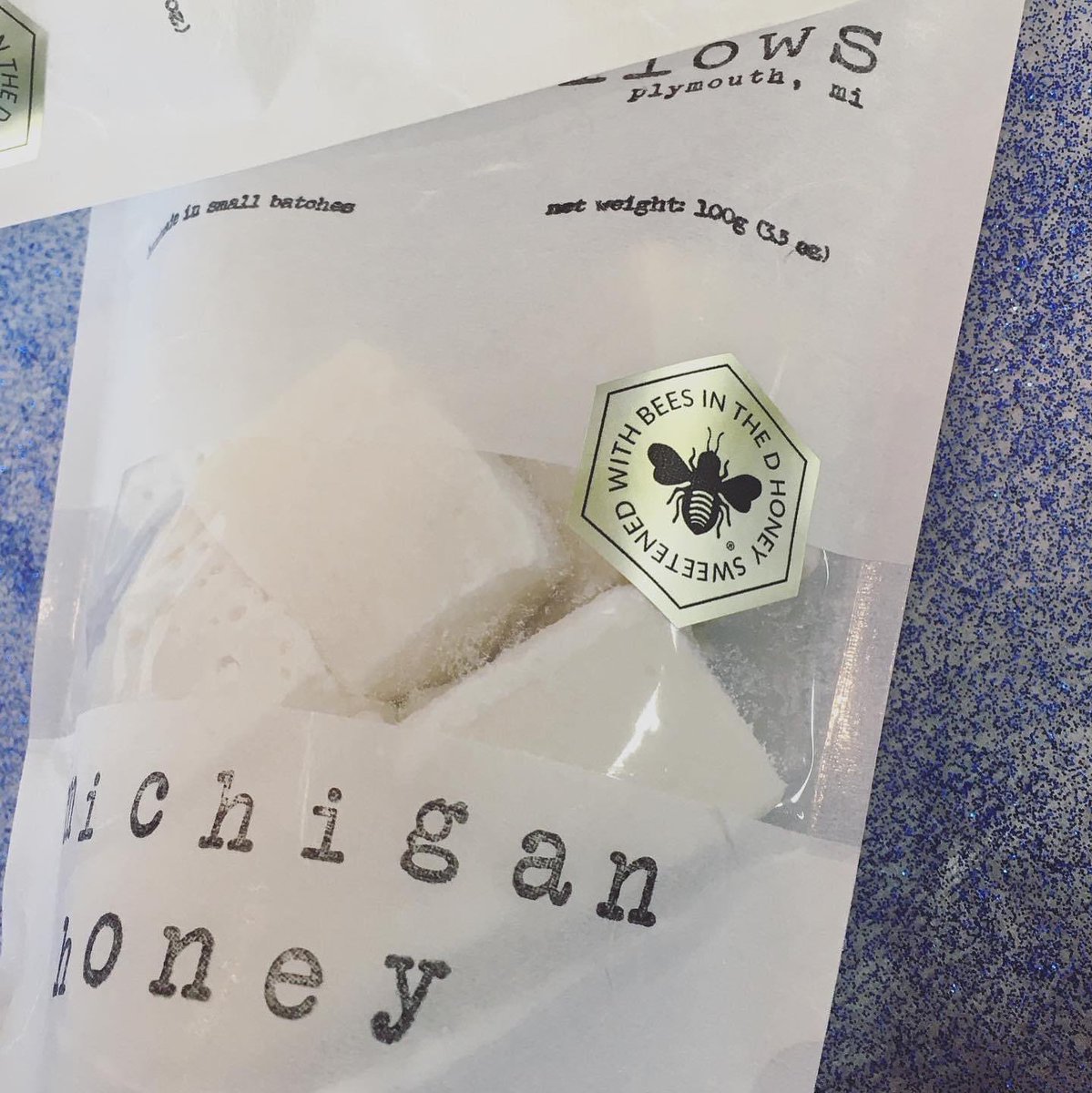 BeesInTheD's tweet photo. We’re super proud of #TheBluKitchen for being selected as a 2022 Good Food Award finalist!
Our local Detroit honey 🍯 shines in these amazing marshmallows!
-
-
Together we’re making DETROIT the best it can bee!🐝❤️🍯🌼🌻 #Collaboration
#Savethebees #beesinthed @goodfoodfdn https://t.co/EQ42kUjIhH