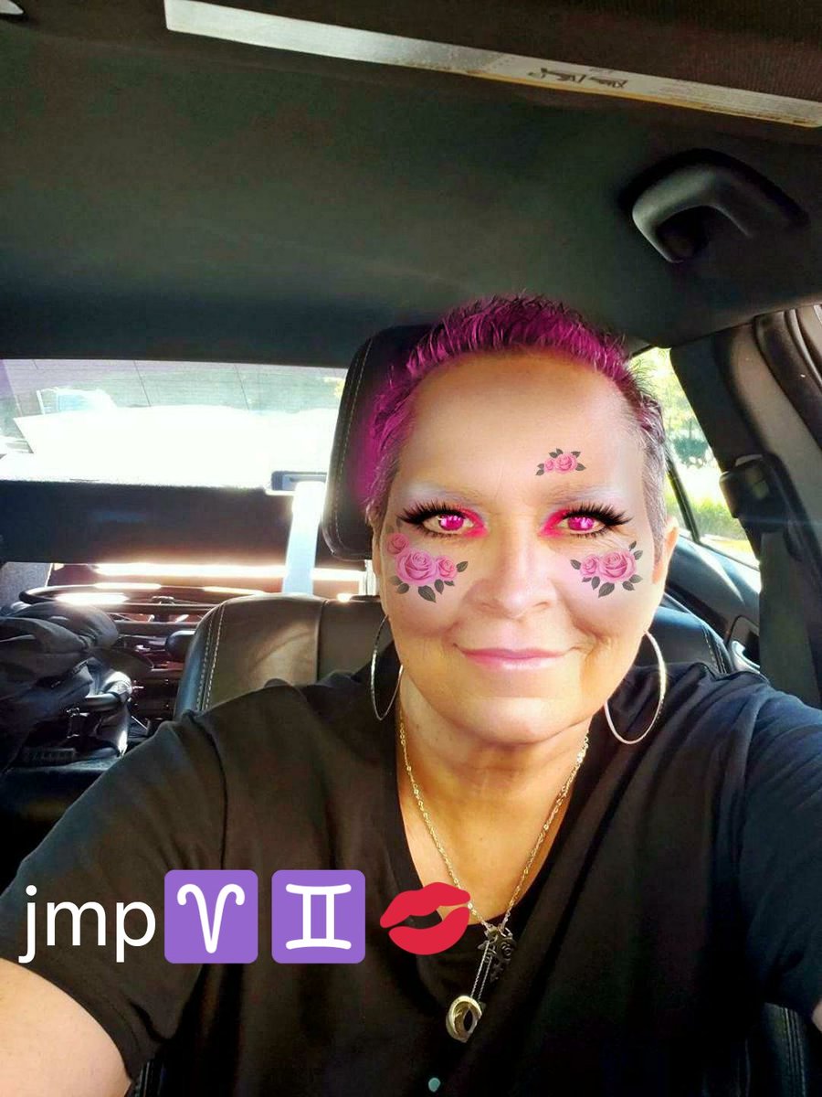 JustMePixie's tweet photo. Whew, hope every1 #PurpleCrew had a festive #halloween2021
Oooh, how 🤔 i wish I could share this look 😍with #Prince
Do u like my winter fox mode? Baby?
Lol, of course u do
#CosmicLover
Just wait till I come home 2 u💋
#GuideMyBound
(#Leiomyoscaroma flag color is purple💜) https://t.co/LtwYu2QmSp