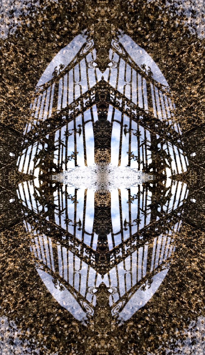appertunity's tweet photo. #Bradford #reflections #diptic #mobilephotography #puddlephotography https://t.co/SBnujK7cRz