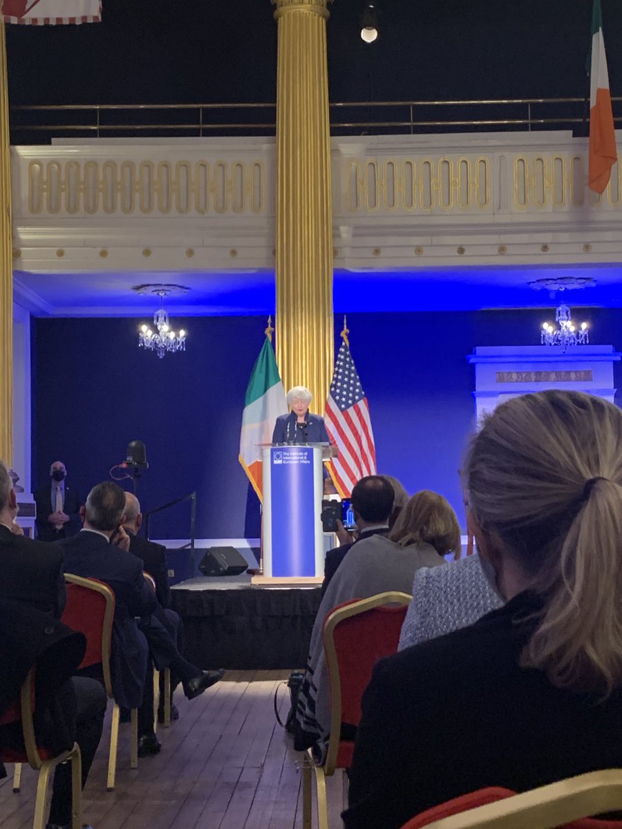 stephand90's tweet photo. A historic venue for discussing significant issues: corporate tax, EU-US Trade and Technology Council, the Ireland-US relationship and how US companies have made Ireland their home. ⁦@iiea⁩ https://t.co/TPHEfDNmmP