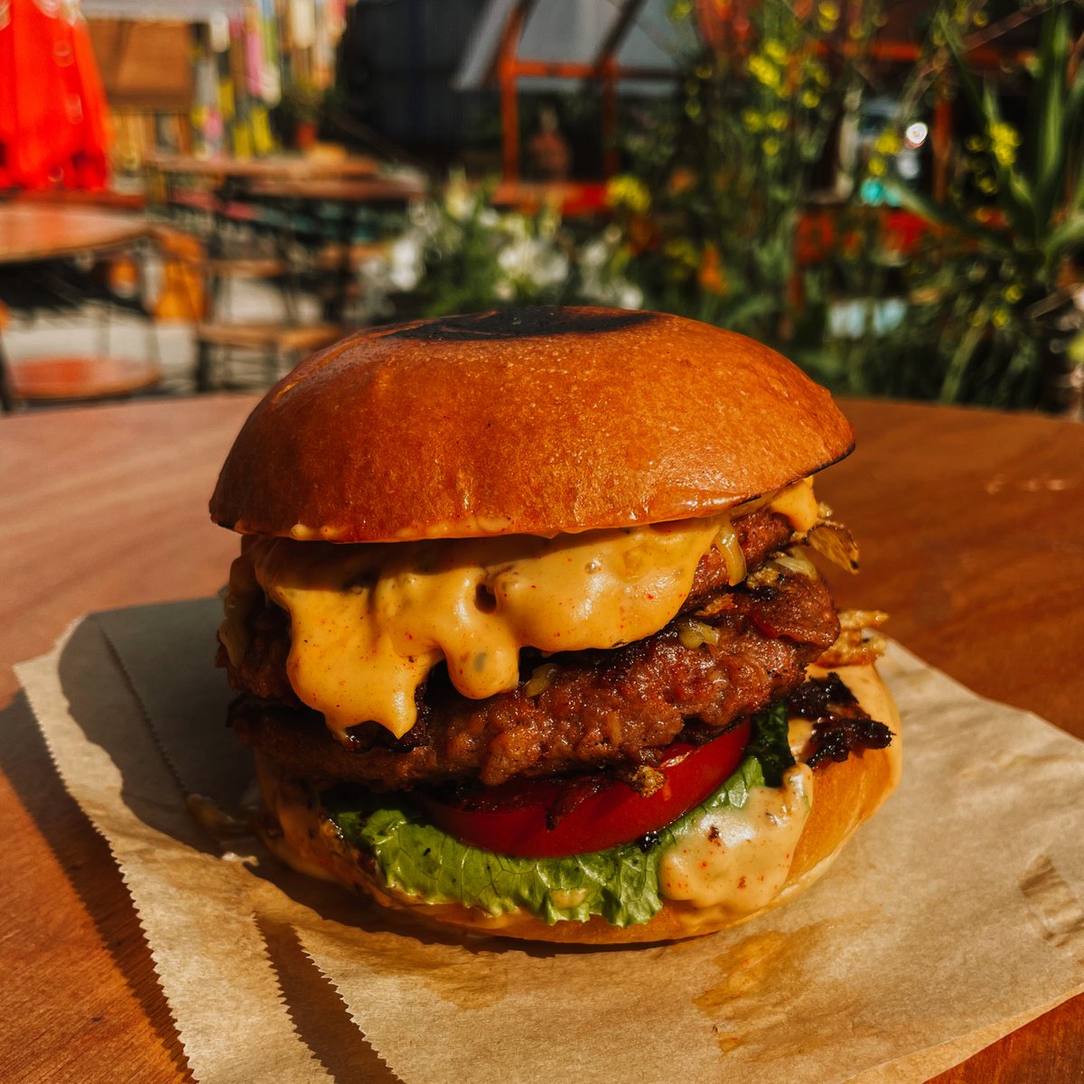 INVISIBURGER tweet media