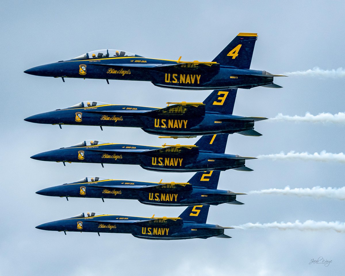 Flight Deck Store tweet media