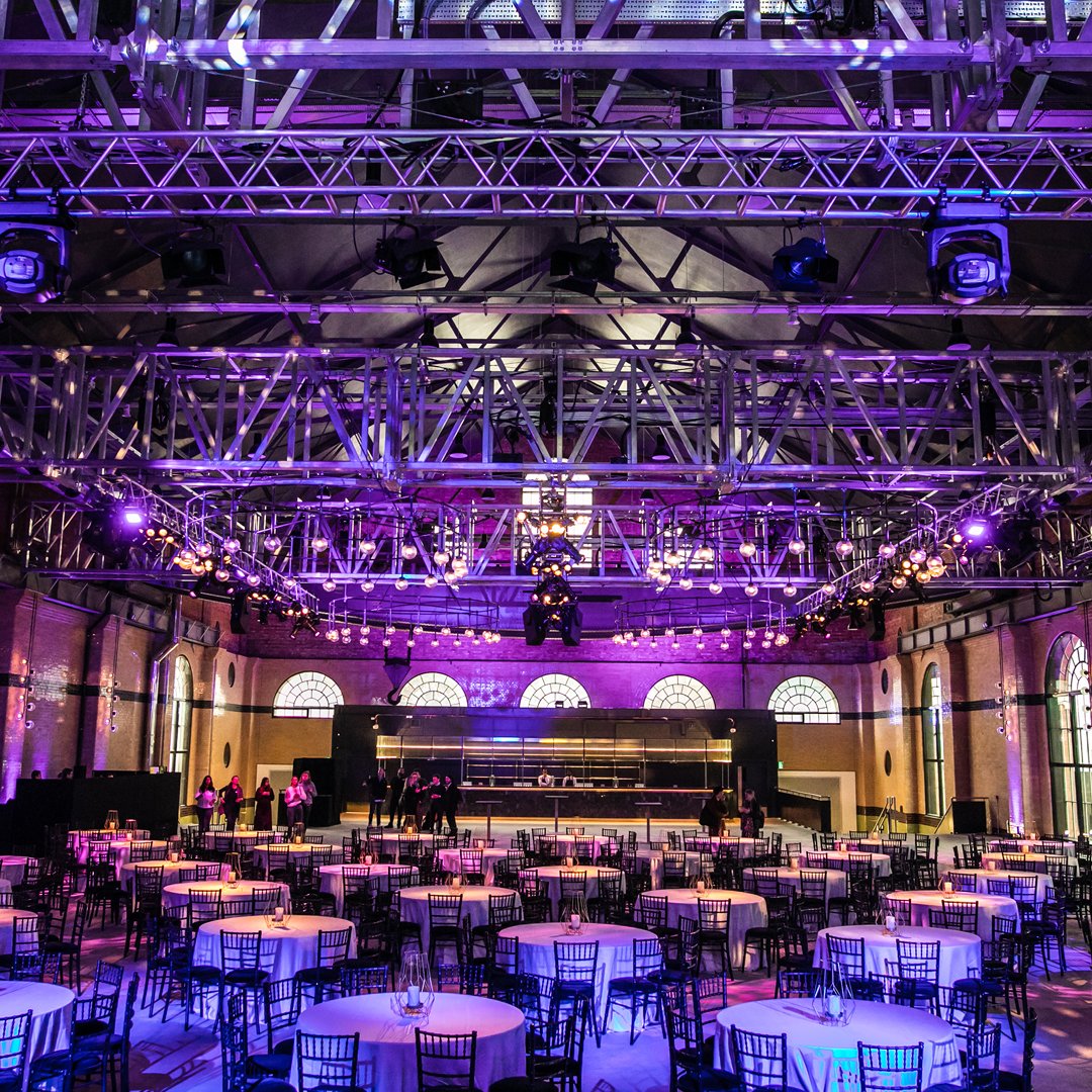 VenueLab's tweet image. Awards season has started; find your perfect awards venue within the Venue Lab portfolio across London, Manchester, and Nottinghamshire. Dry hire and full-service options are available.

Find out more - bit.ly/3CYu4TM

#Londonvenues #Awards #Awardvenues #venuefinding