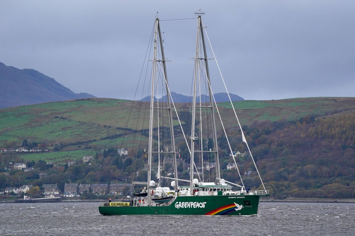 45albannach's tweet photo. Welcome to Scotland #RainbowWarrior🏴󠁧󠁢󠁳󠁣󠁴󠁿 What a proud sight you make on your way to #COP26Glasgow. https://t.co/5R2N9GXVS4