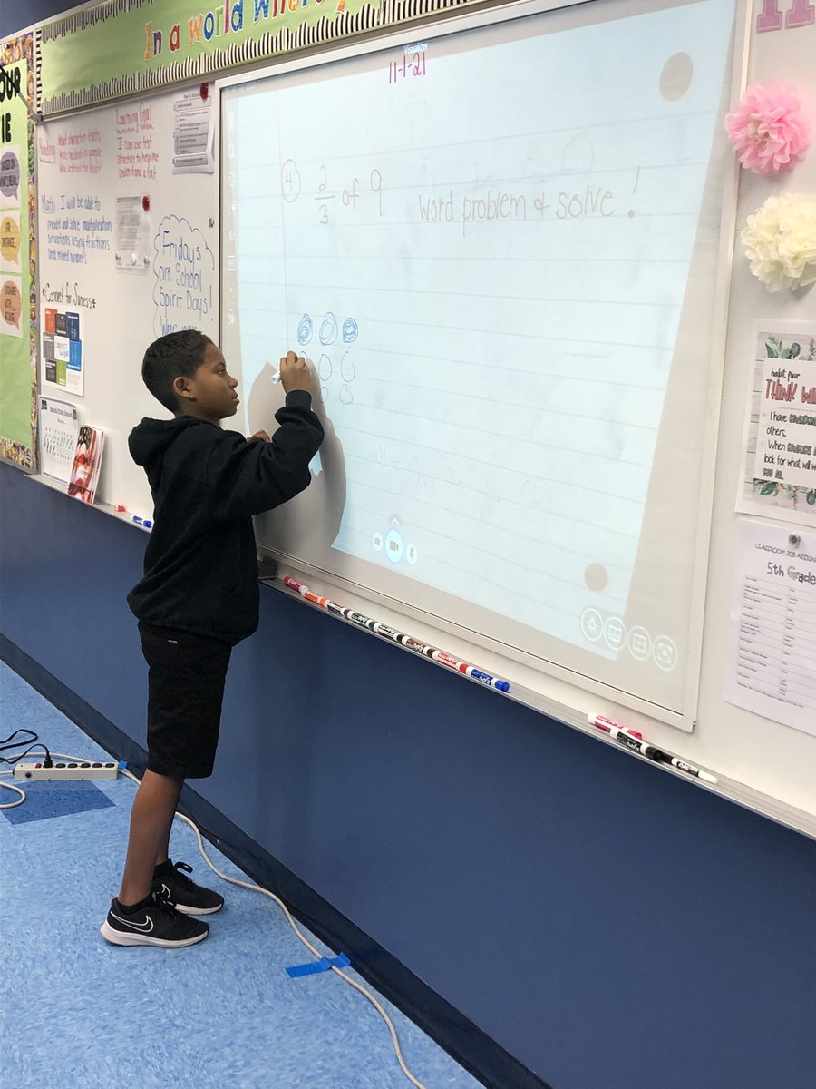 hmtrif's tweet photo. I love it when students take over and teach the class! 👏🏼@NPESharks https://t.co/7d9PzkNol1