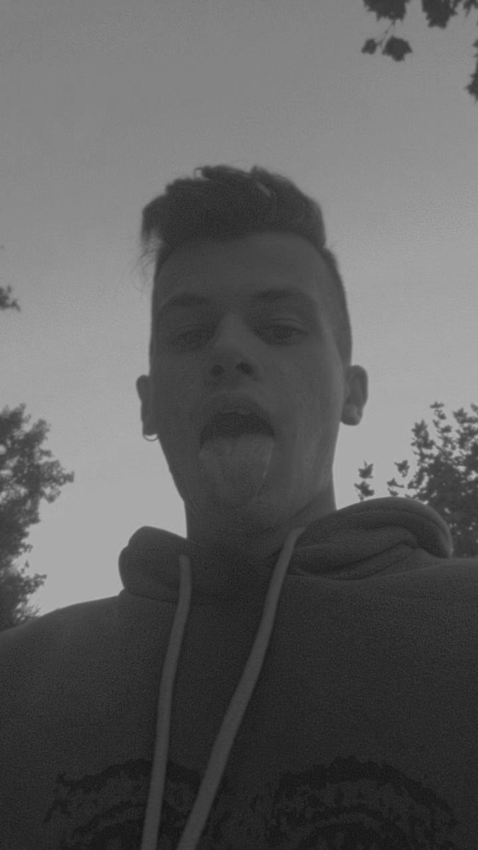Diegoo tweet media