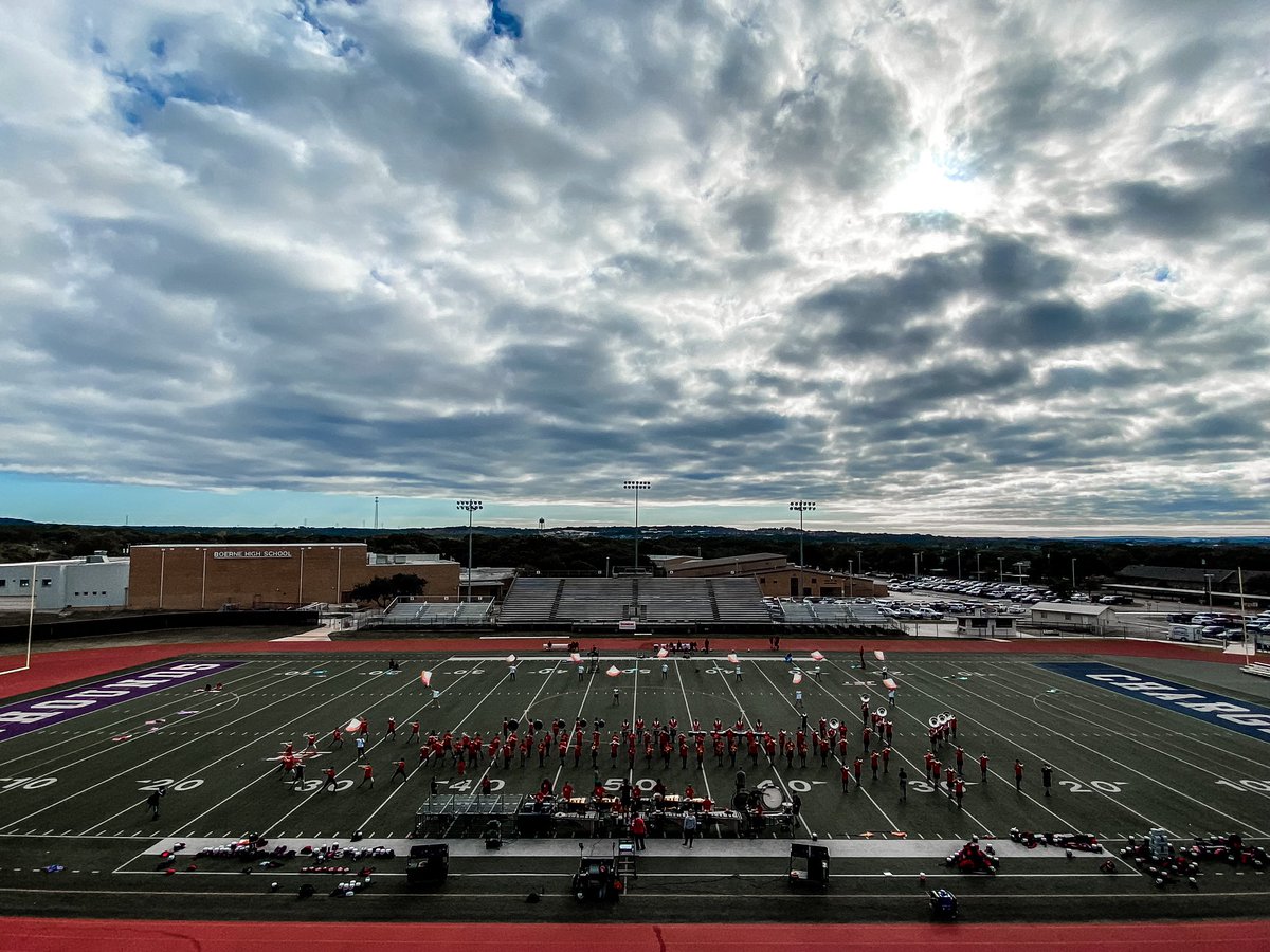 Ms_Jones_CMS's tweet photo. The @CHHSPantherBand had a great rehearsal before prelims this morning! Can’t wait for them to perform at 2:30! #statemarchingcontest #chhsband #gopanthers #cmsband #cmscelebrates @GCISDFineArts @JoeyPrescottCMS @chhspanthers https://t.co/o1kY1DE1fG