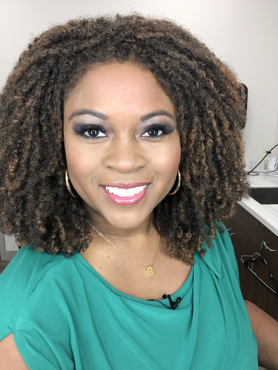 Hi 👋🏾 on the desk today <a href="/BNCNews/">bncnews</a> join us
