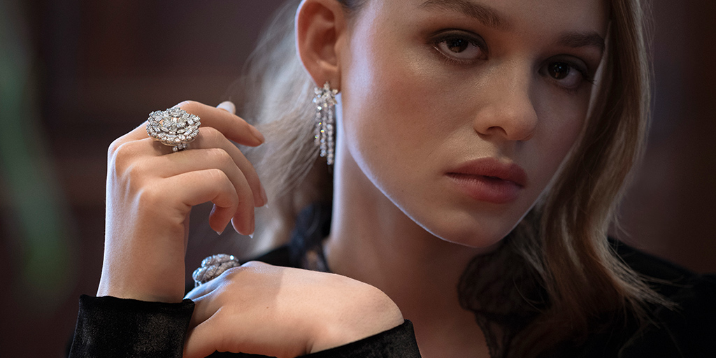 Selected by #BritishVogue and <a href="/Cartier/">Cartier</a> as the names to know now: meet the #VogueDarlings: trib.al/BN6zM3w #VoguePartner