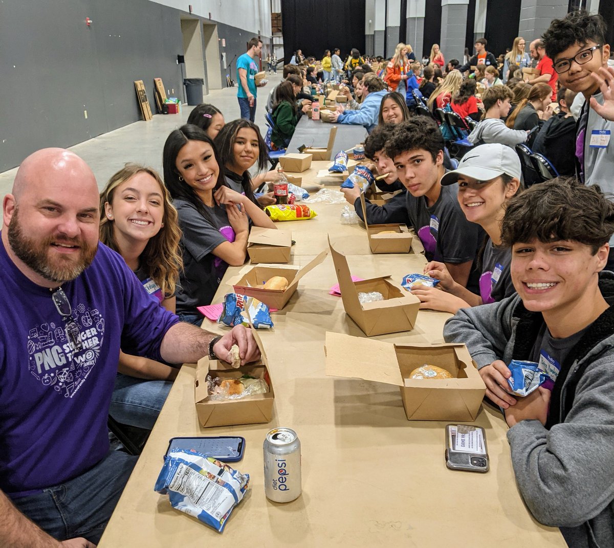 PNGHSLib's tweet photo. @PngStuco21 having a great day at @TASCDistrict17 fall convention! #PNGProud #pngstuco @jdeckert9 https://t.co/x8q2zXZiRW