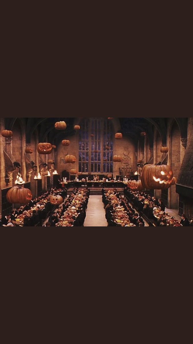 ballinacrfm's tweet photo. When the clock strikes 12 on the 31st October #halloween is over, it’s time for #christmas who’s with us 😂
#vocalaboutlocal
#ballina
#bcrfm
#CommunityRadio https://t.co/2PdVA2ci1Y