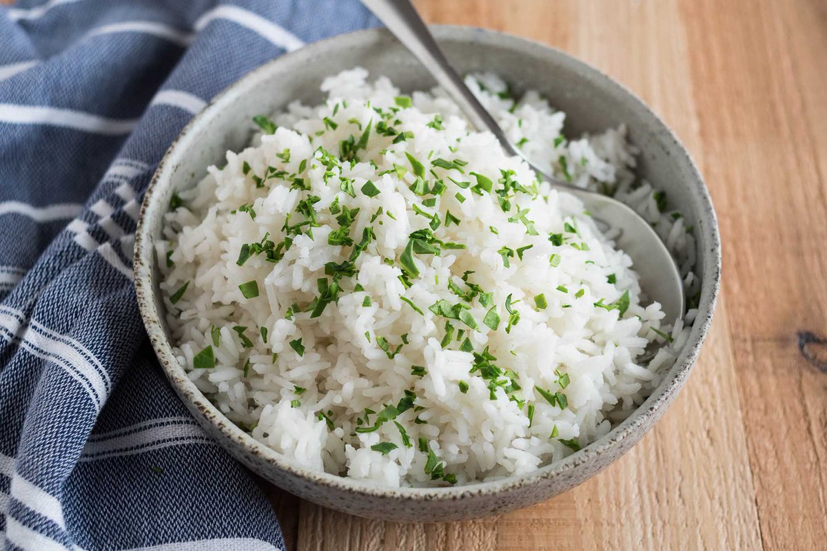 JustinTarnation's tweet photo. On a scale from 0-10 how much do you enjoy eating rice? https://t.co/BbpsuCEVkr