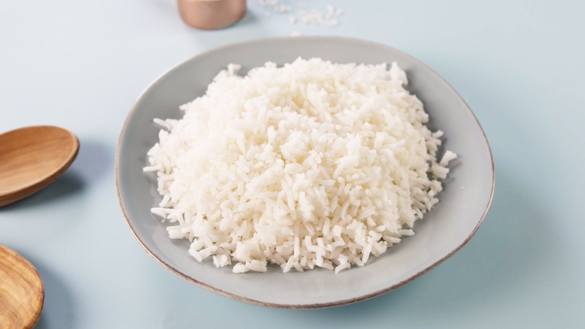 JustinTarnation's tweet photo. On a scale from 0-10 how much do you enjoy eating rice? https://t.co/BbpsuCEVkr