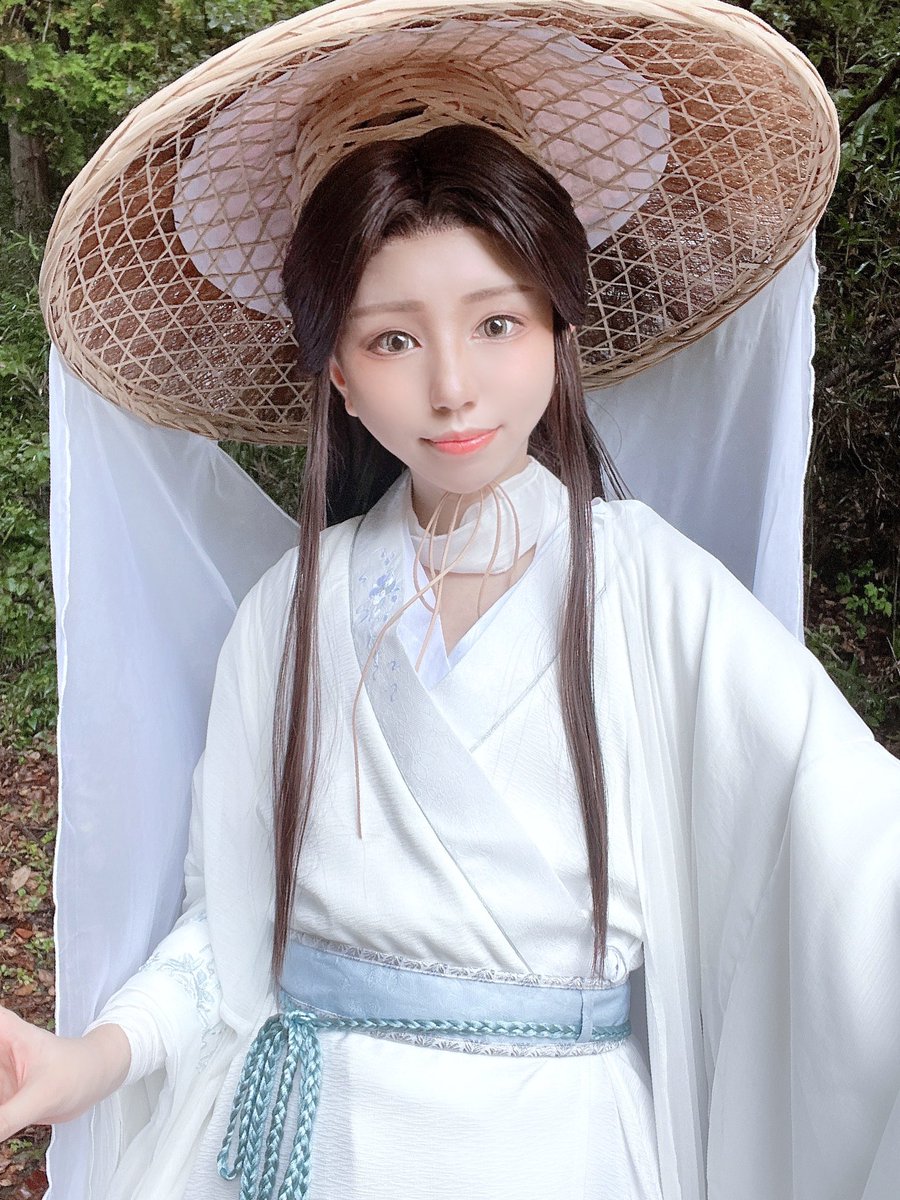 asmn0602's tweet photo. 天官赐福からmxtn沼に入りました
関東でゆるりと活動しています🐰🌸

レイヤーさん以外もお話合いそうな方お迎えさせて下さい💕
RT中心に♡もお伺いします☺️

#mxtxProfilesheet 
#人渣反派自救系統好きさんと繋がりたい
#魔道祖師好きさんと繋がりたい
#天官賜福好きさんと繋がりたい https://t.co/6tVUbJjAk5