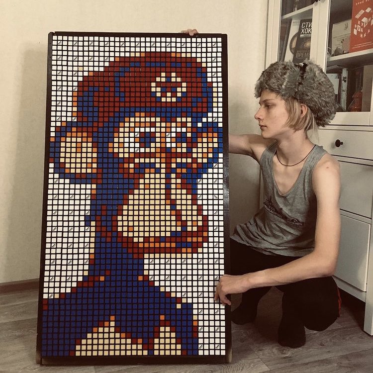 AcademicMaslow's tweet photo. @ArtByTenacious @BoredApeYC Hello from Rubik’s ambassador 🙃Ape from 220 #rubikscubes https://t.co/NQZeTZNsXc