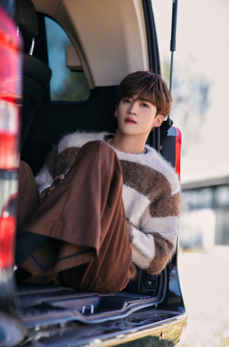 yananluvsu's tweet photo. invented modeling https://t.co/9ZaXt9DMdo