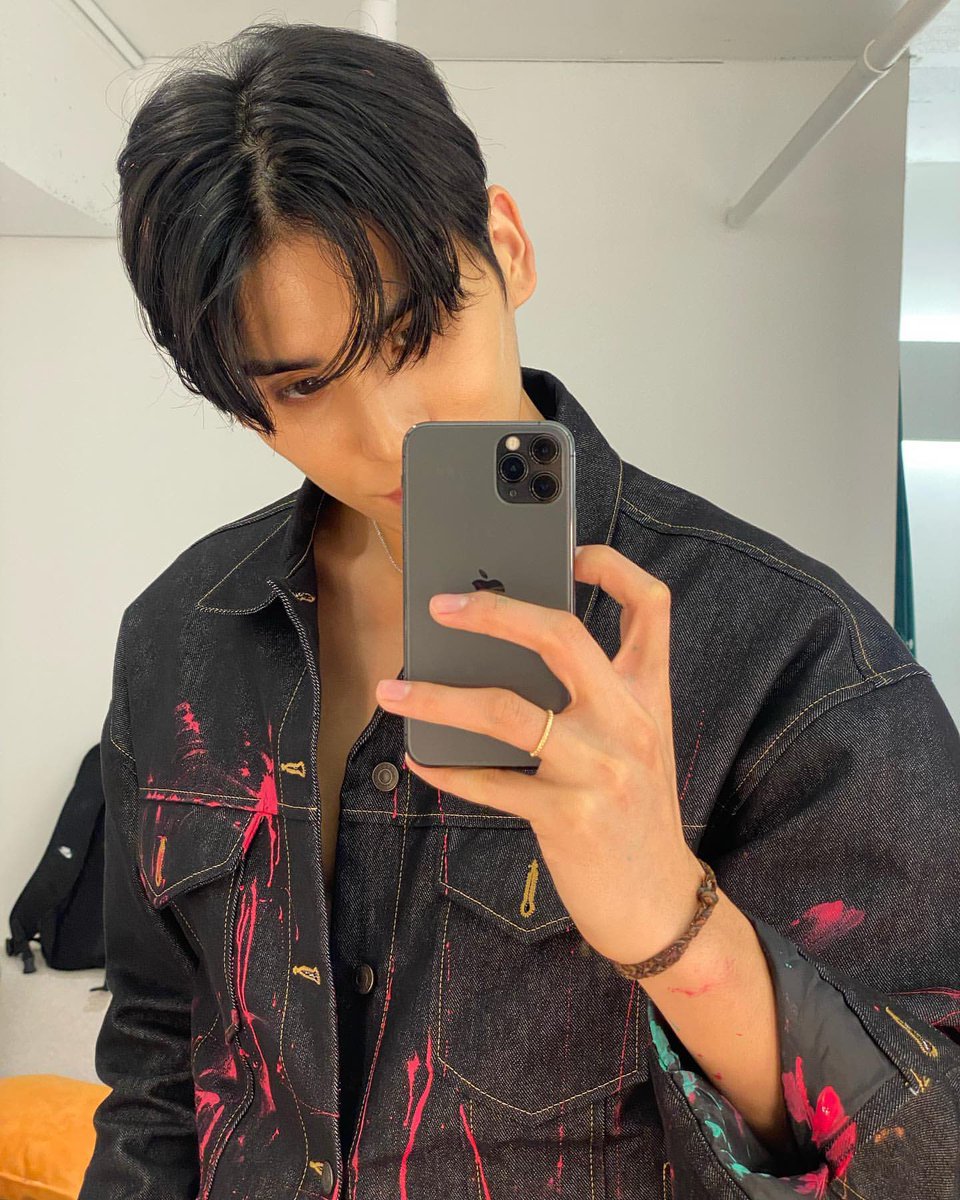 sunchanii's tweet photo. 미치겠네 https://t.co/gOpapKDTzk