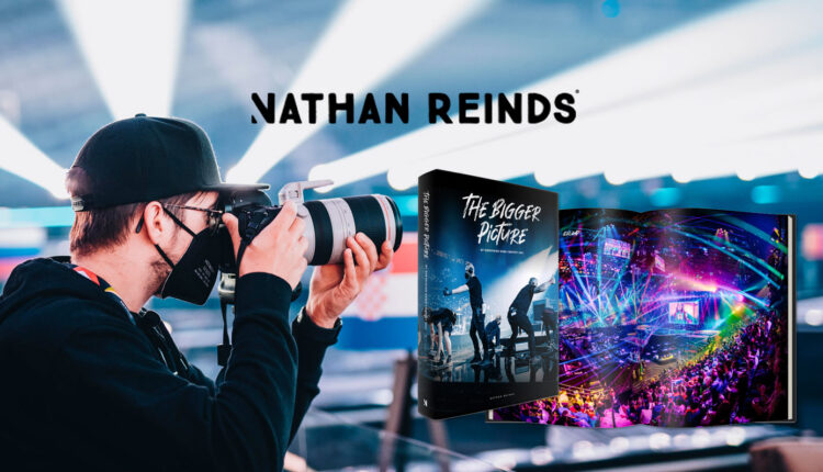 #Eurovision🇪🇺 ⎮ El gran @NathanReinds, quien nos acercó el Festival de 2021 a través de sus fotografías, lanza 'The Bigger Picture' en el que nos ilustra cómo "¡Capturé el momento en que Måneskin se dio cuenta de su victoria!".  Gracias. 

#Eurovision · #ESC2021
