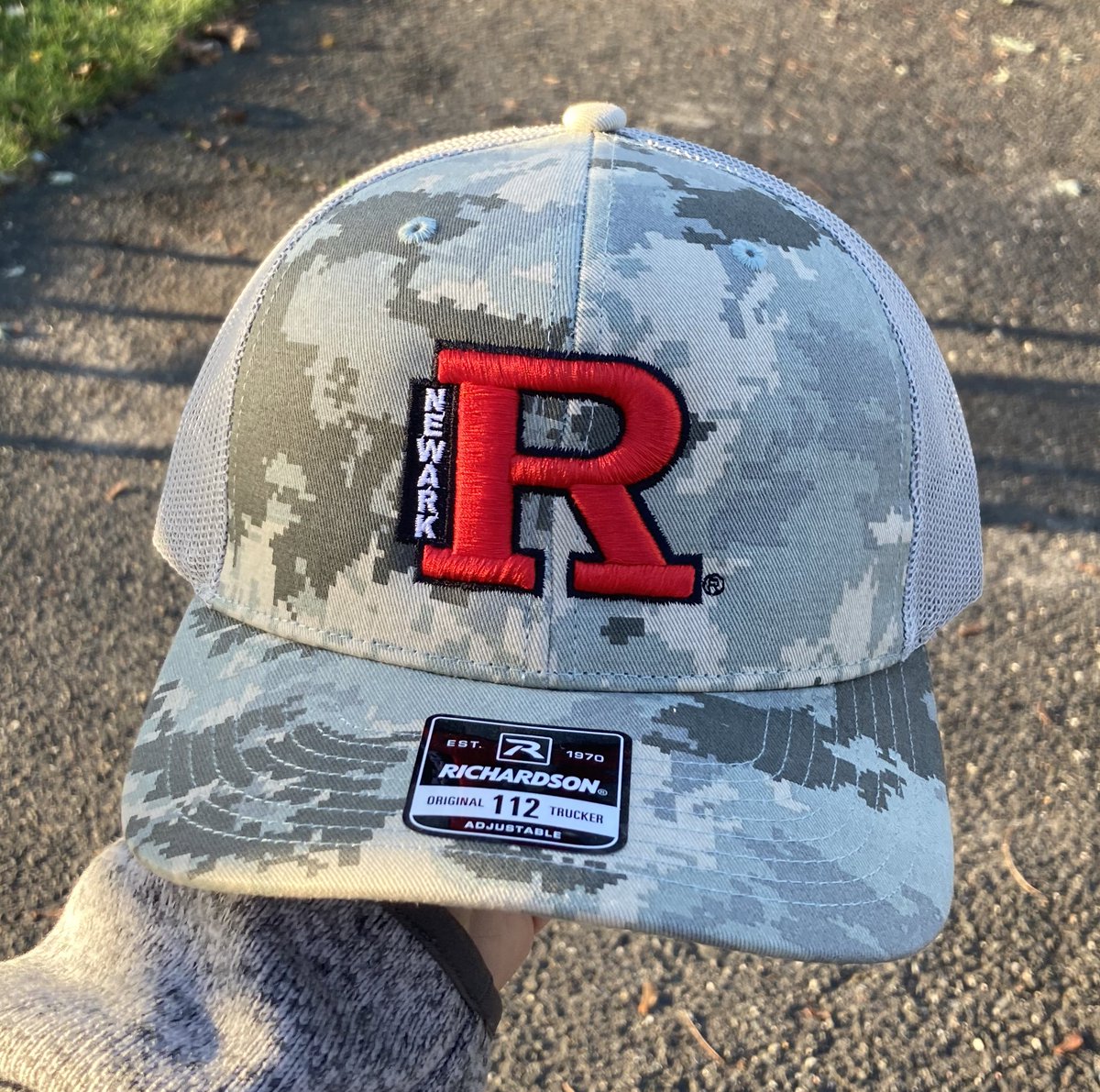 RUNewarkBase's tweet photo. 🚨 GIVEAWAY!🚨 Win a FREE LIMITED EDITION CAMO RU NEWARK HAT❗ 

How to Enter: 
1. Follow @RUNewarkBase 🚀
2. Re-tweet &amp; Like This Tweet 🚀

✨EXTRA ENTRY✨
1. Quote RT tagging a friend
2. Visit our IG &amp; Facebook pages (@RutgersNewarkBaseball) 🚀

Winner announced Friday 11/5! https://t.co/1l6F5uyzfq