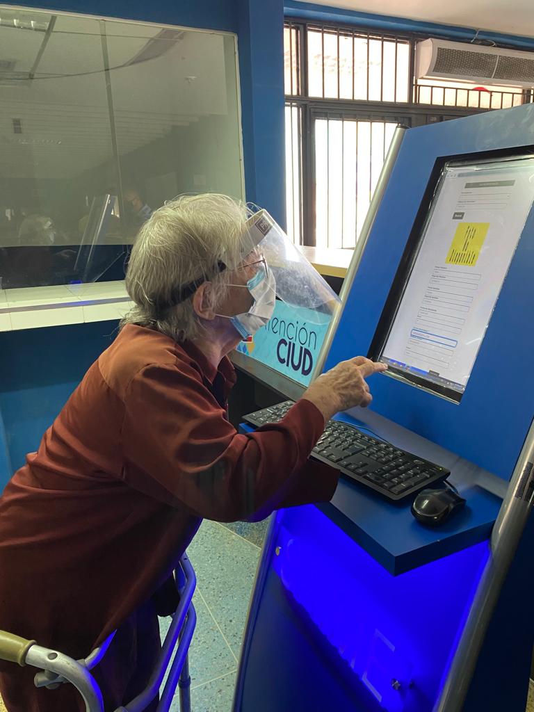 VenezuelaSaime's tweet photo. #Recuerda || Desde los módulos de autogestión del Saime también podrás recuperar tus datos de acceso a nuestro portal web, anulación de pasaporte, actualización de datos de contacto, entre otros. 

Dile No a la gestoría! https://t.co/eWuWEE2saM