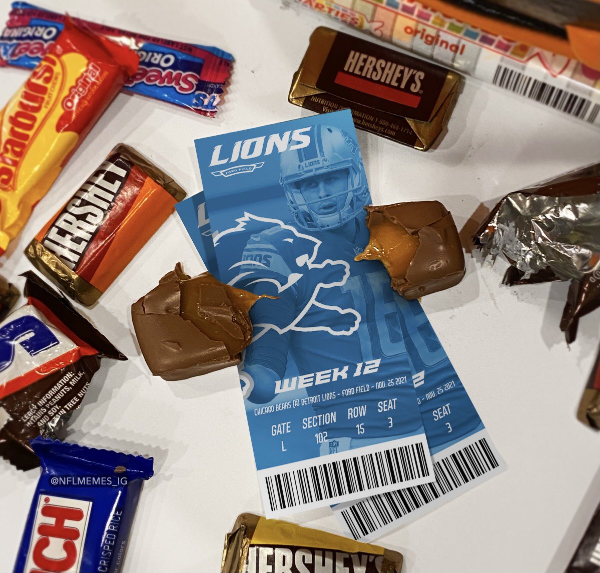 NFLMemes's tweet photo. Some people are sick. Just found this in my kid’s candy… disgusting https://t.co/VStJCMbsfE