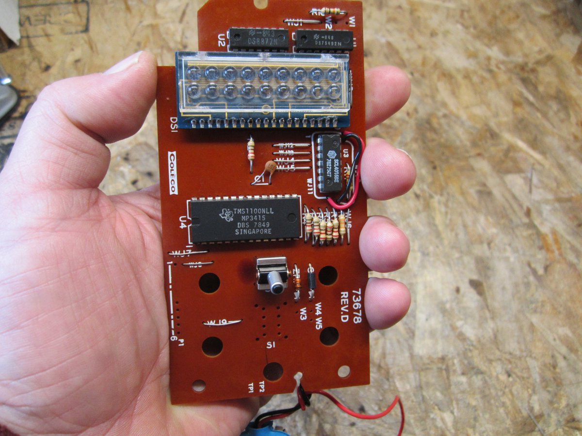 HerculesWorksho's tweet image. Continuing work this morning on a 1978 Coleco Electronic Quarterback vintage electronic game we're reconditioning. #vintagegaming #electronicgaming