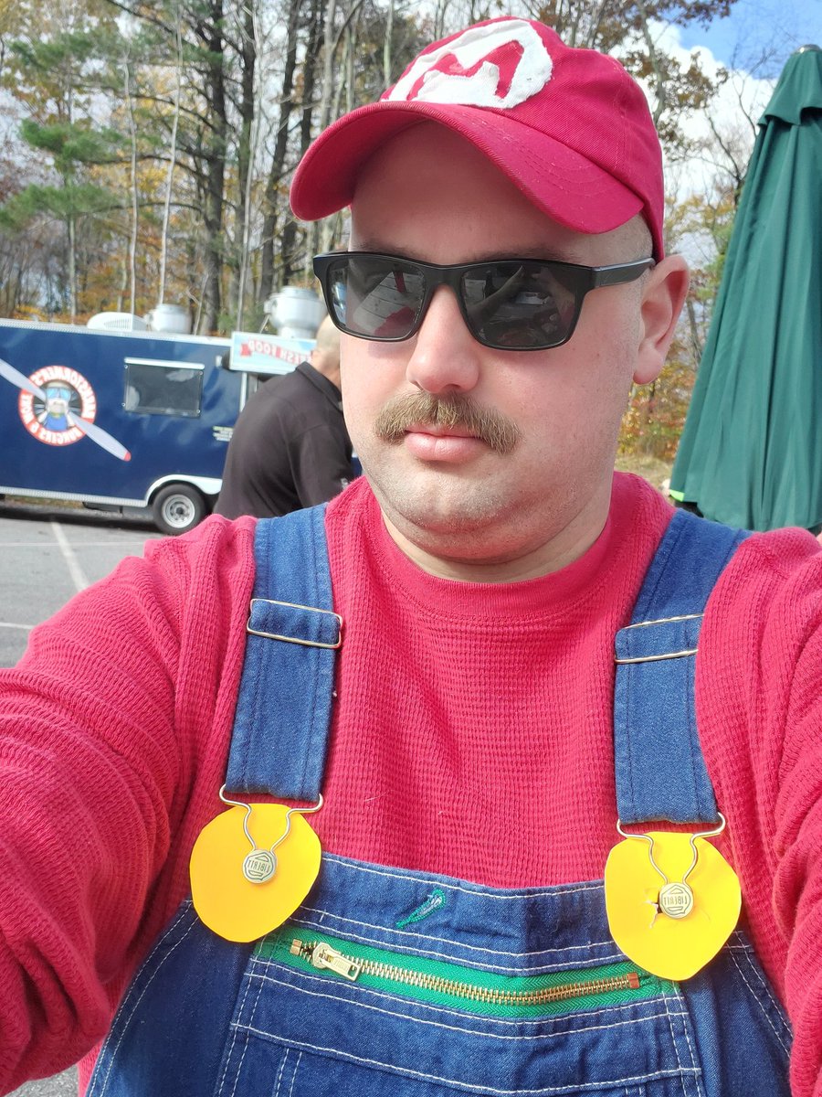 ffchef's tweet photo. @MugsTV  me as mario https://t.co/yb28iNLtnT