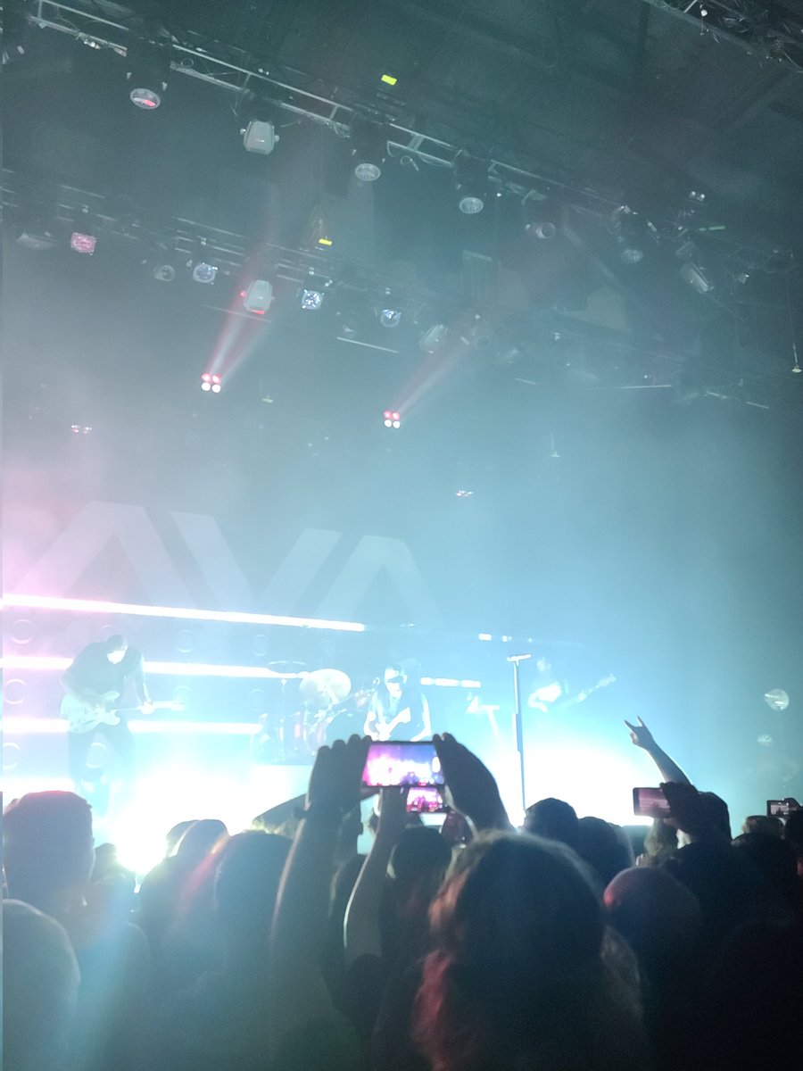 valesbrian's tweet photo. If you haven't experienced an Angels  &amp; Airwaves concert yet, you should. It's life changing. https://t.co/beO16SaMTg