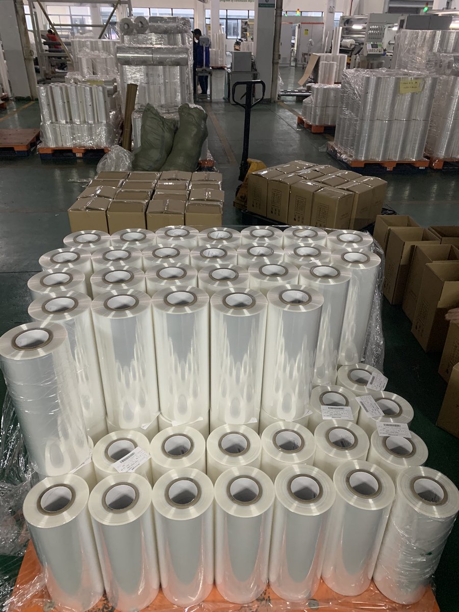 Bob86024935's tweet photo. polyolefin shrink film factory，POF shrink film，Shanghai Ruimei packing material co Ltd，bob@shrmbz.com. https://t.co/qEWIOWMPDs