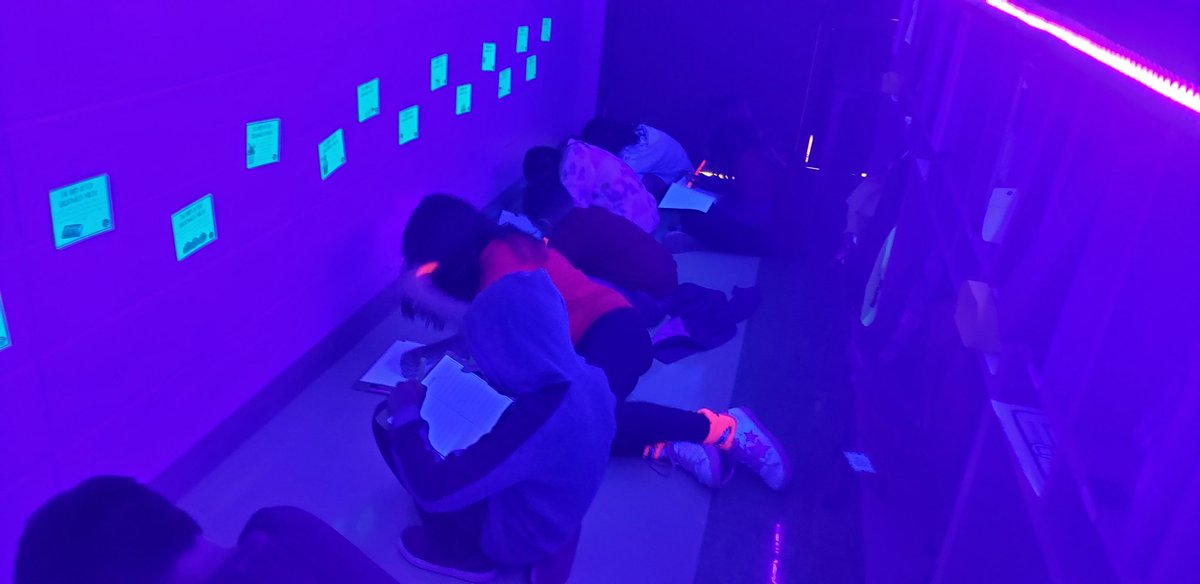 Mathematic_AliD's tweet photo. We are getting some Dia de Los Muertos/Day After Halloween real world math review. Glow what you know! https://t.co/V1fH0dj4j6