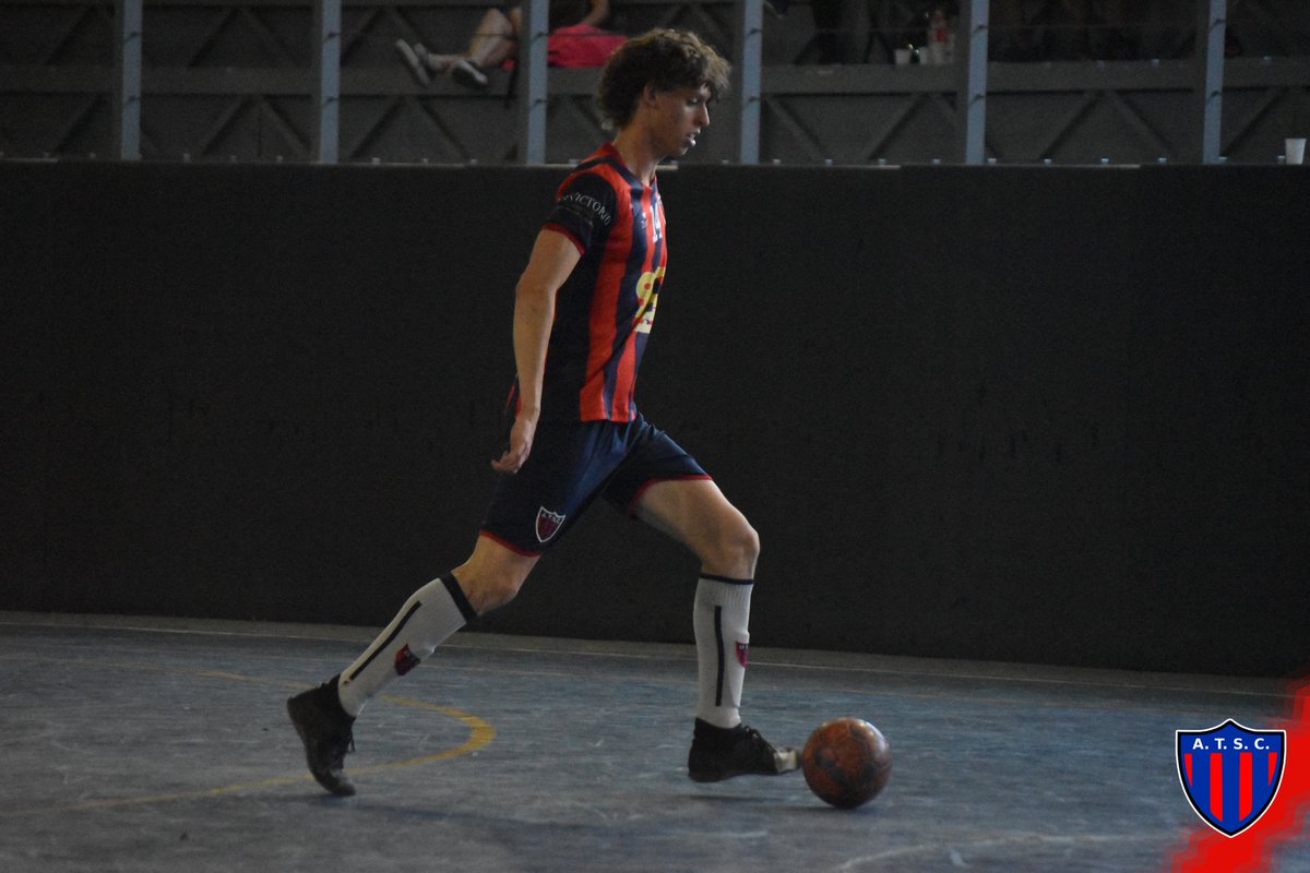 atscfutsal's tweet photo. #Inferiores #C20A

Te dejamos imágenes 📸 de lo que dejó el empate en el fin de semana 2-2 de nuestros bicampeones ante @centrosocialvh 👌

#VamosLosPibes 
#VamosMatador https://t.co/bRjVA7IdDp