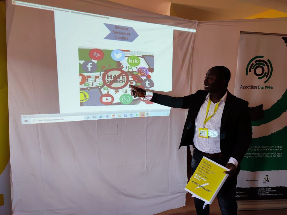 civic_watch's tweet photo. Our team had a two-day workshop with  (MINJEC) &amp; some community youth leaders in Bafoussam. 

The aim was to make them discover the #defyhatenow Field Guide &amp; know how to use it to mitigate #HateSpeech,  in their communities.

#defyhatenow
#PeaceInMyCommunity
#Youth4Peace https://t.co/Hznfcjm6oz