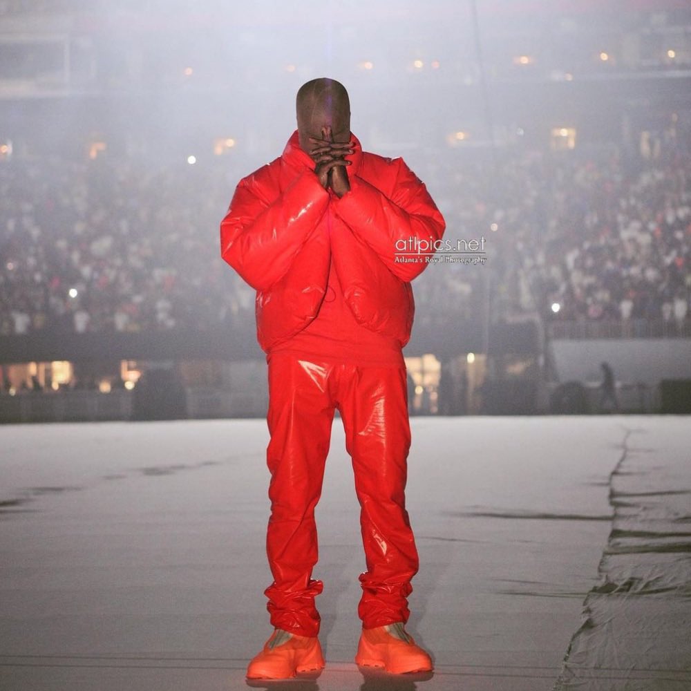 OVoceanview's tweet photo. #DONDA for #halloween2021 #costume #KanyeWest #kanye #ye https://t.co/LWPq1jS7Xw