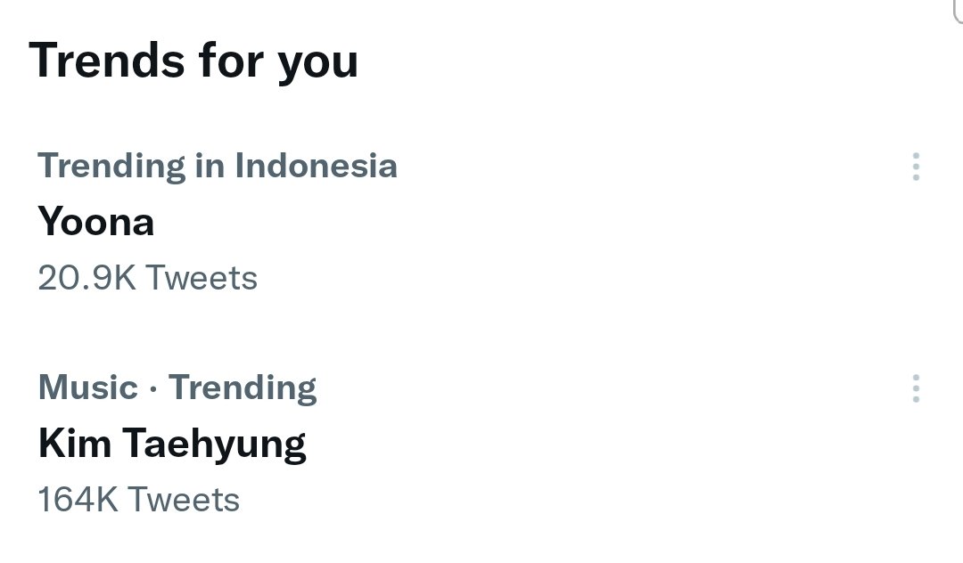 myinnerchildss's tweet photo. Yup just another trending for my ultimate couple #vyoon💕 https://t.co/jvrPYbGE9n