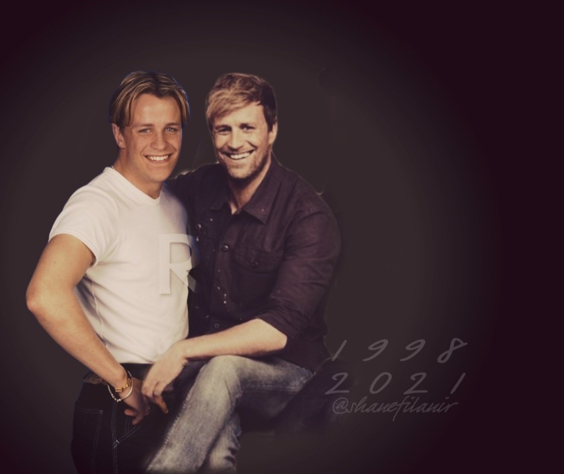 𝓕𝓲𝓵𝓪𝓷𝓼 𝓣𝔀𝓲𝓷𝓴𝓵𝓮 tweet media