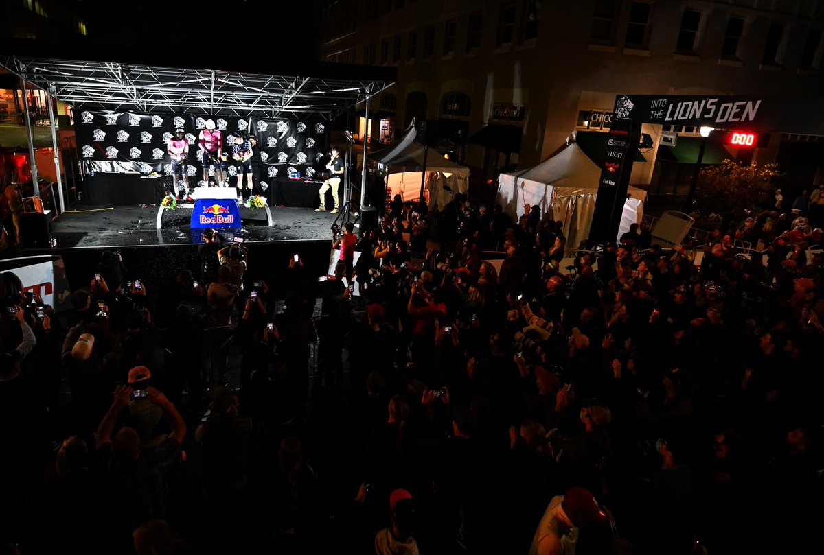 Thank you SACRAMENTO for hosting us and to the entire Sacramento cycling community for support the event and our mission! #lionsden21
📸: <a href="/veloimages/">veloimages</a>