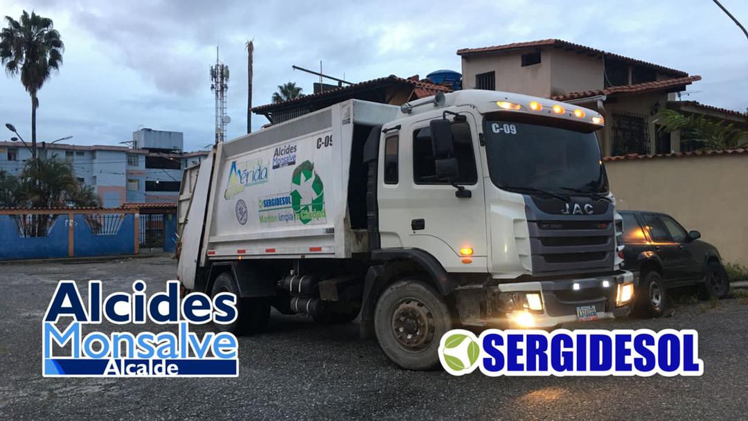 Alcides Monsalve (@alcidesmonsalve) on Twitter photo La gestión no se detiene, y con nuestros compañeros de <a href="/sergidesol/">Aseo Urbano Mérida</a> seguimos asumiendo el compromiso ✔
🚚 Ruta: Campito-Urbanización Los Sauzales
#LaCiudadMasLimpiaDeVenezuela La gestión no se detiene, y con nuestros compañeros de <a href="/sergidesol/">Aseo Urbano Mérida</a> seguimos asumiendo el compromiso ✔
🚚 Ruta: Campito-Urbanización Los Sauzales
#LaCiudadMasLimpiaDeVenezuela