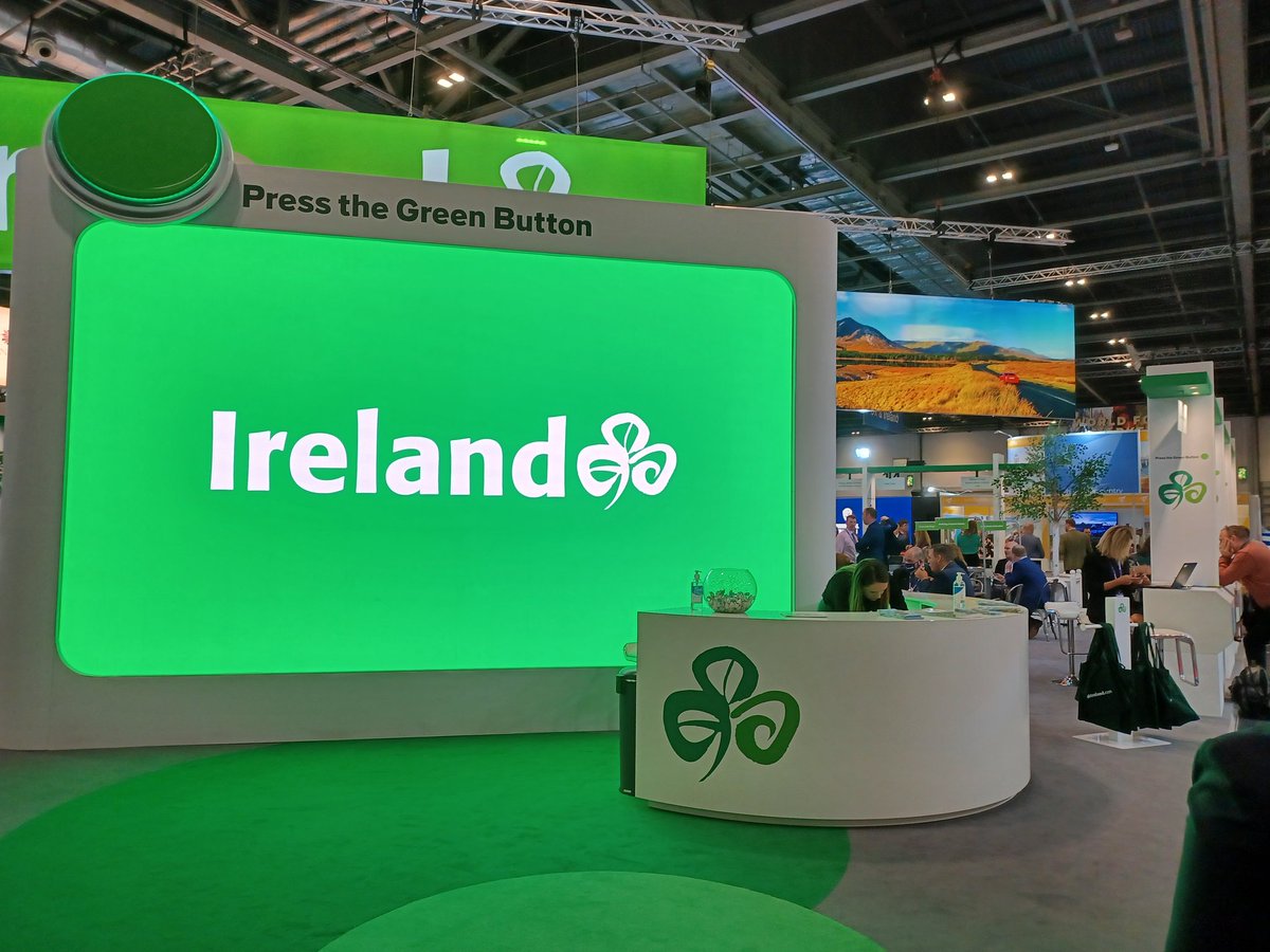 Kylemore Abbey tweet media