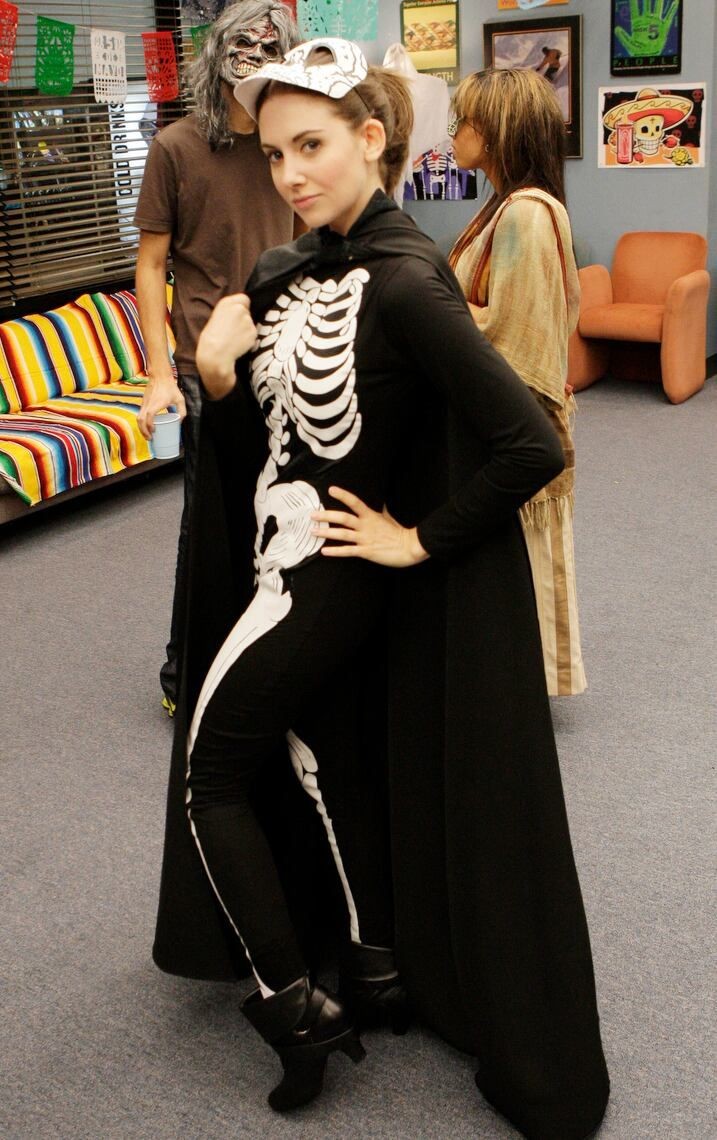 Feliz día de los Muertos (Happy Day of the Dead)!