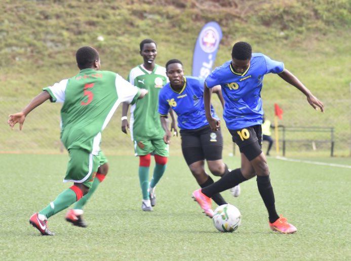 Tanfootball's tweet photo. HT' Burundi 🇧🇮 1-0 Tanzania ( Gakima Estella 16')
#BURTAN
#CECAFAWomenU20Championship https://t.co/wsozjiX8QD