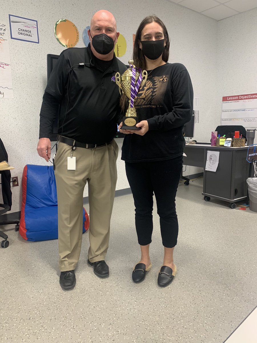 Recognizing <a href="/mslymanatgarcia/">Ms. Lyman</a> with our “Rise Up Award!” Good Job Good Job! We appreciate you! #GCode <a href="/lmamerson/">LaTonia Amerson, Ed.D.</a>