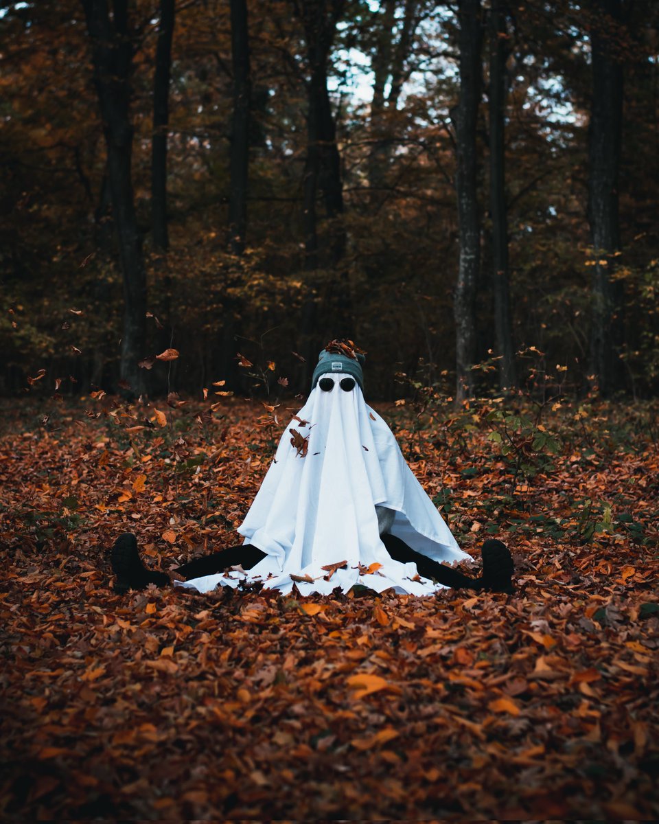 alex_windu's tweet photo. Had fun at yesterday's Halloween photoshoot. #SpiritHalloweekend #photoshoot #autumncolour https://t.co/7VP8aNKi00