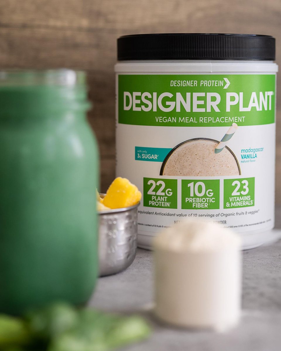 DesignerProtein's tweet photo. Living that #Vegan lifestyle? #DesignerPlant is the choice for you 😉

Choose between Madagascar #Vanilla 🤍 or Belgian #Chocolate 🤎⁠

Or choose Designer Soy!⁠

https://t.co/j30B9Yb9b4
⁠
#DesignerWellness⁠ #DesignerProtein 
⁠
📷 @positravelty 
#WorldVeganDay https://t.co/ncSUP0QzTY