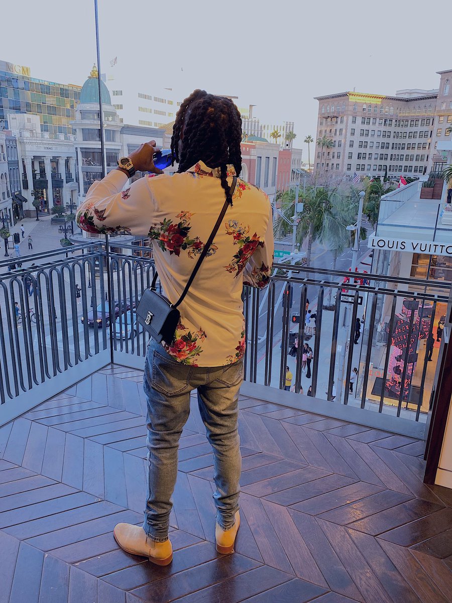 Success is walking from failure to failure with no enthusiasm. 🪡