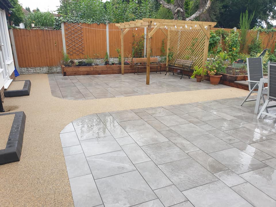 Posts_by_Brett's tweet photo. Create a garden space that's unique to you! This patio installation features our Eden Slate Porcelain in Clouded Sky, installed by Paul farrow driveways + patios specialists 👏 Discover the range at: https://t.co/QaDm4Xnw78 #brettapproved #patioinspo #gardendesign #porcelain https://t.co/vChC8TOeSQ