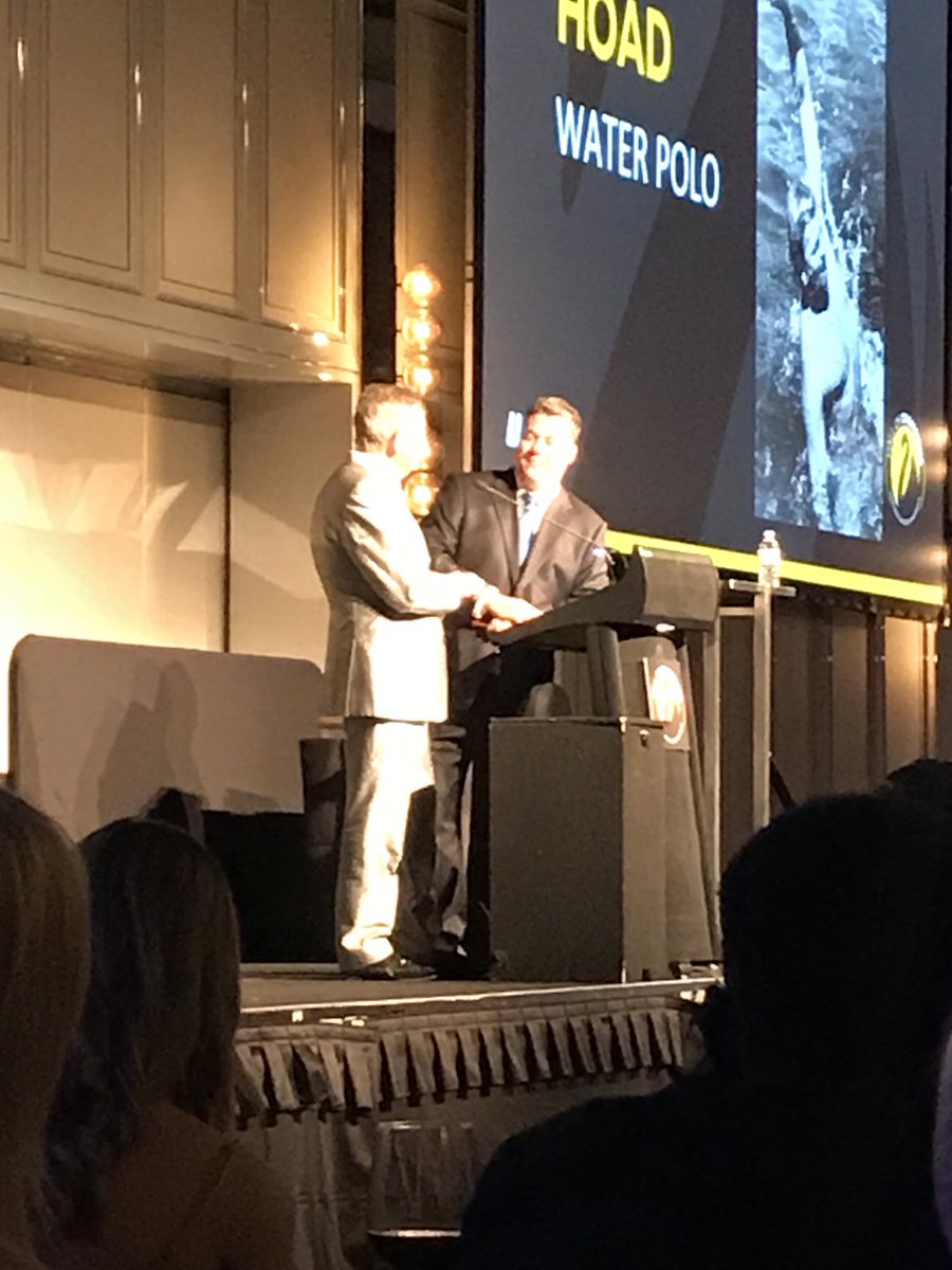 Tom Hoad inducted as a legend of the WA Sport Hall of Champions with ⁦<a href="/ClintWheeldon/">Clint Wheeldon</a>⁩ ⁦@7NewsPerth⁩ ⁦<a href="/InsideWAIS/">Western Australian Institute of Sport</a>⁩ Telling the famous story of umpiring a game of footy at Hale from his car when it was raining, using his indicators and horn 👍