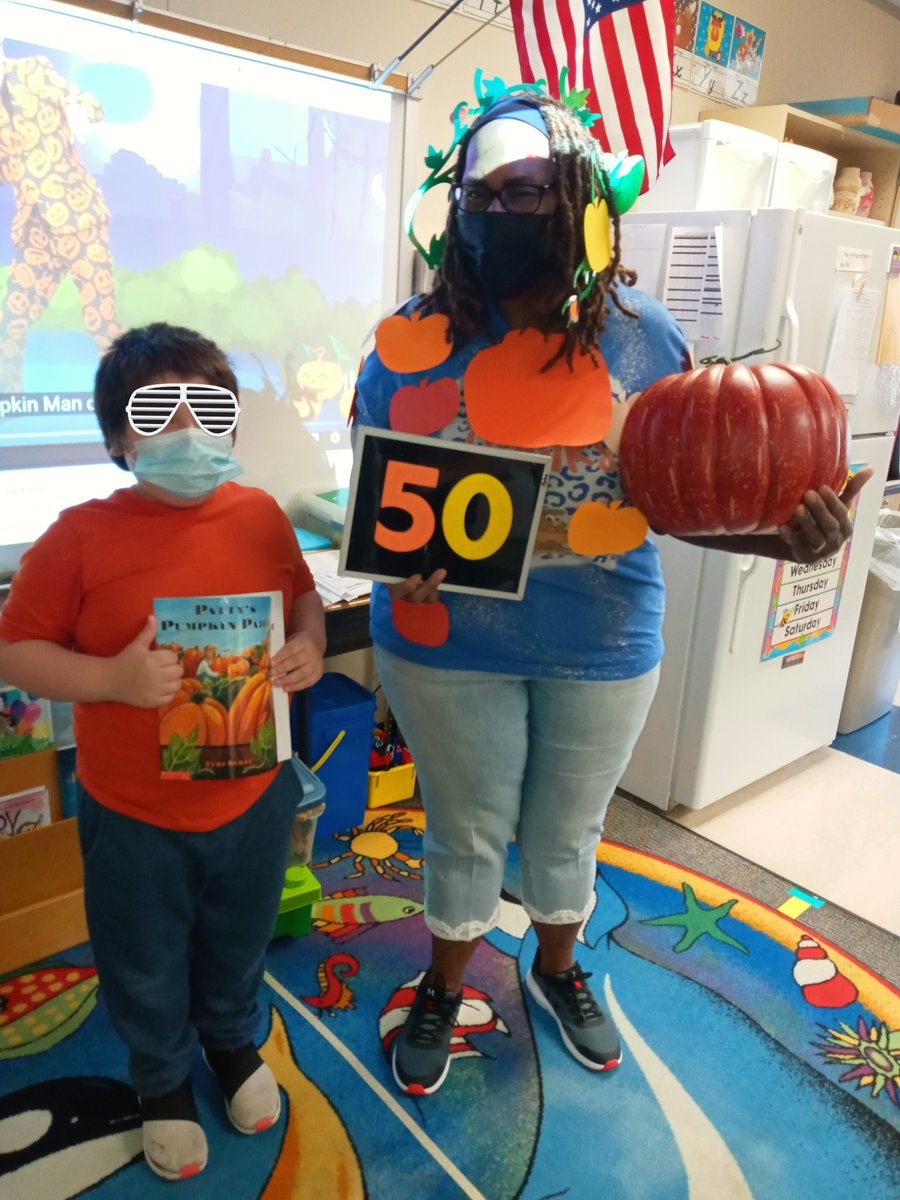 LibradaChavez2's tweet photo. "Patty Pumpkin" came to visit for our 50 days of school!!
#LPgreathings #HREHAWKS
@pvelasco99 @FrancineGrave17 @GriselRwallace @Jen_Barker_HRE https://t.co/ZkaerhSQkB