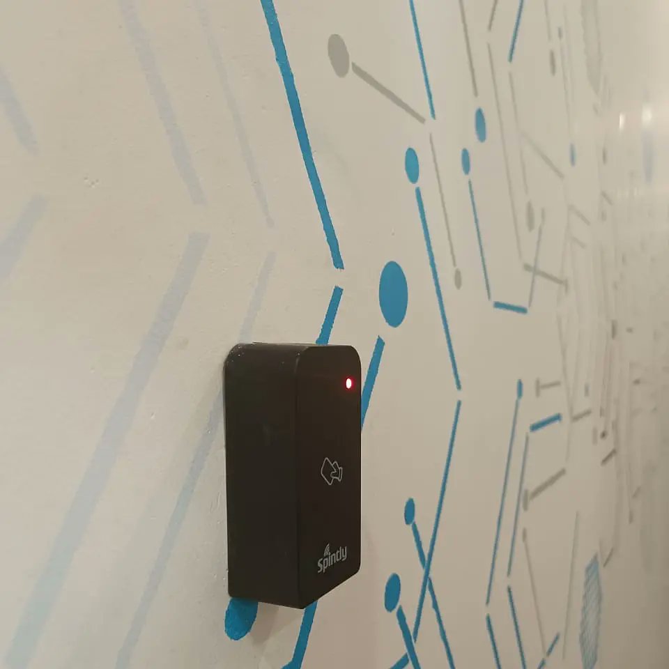 Spintly2's tweet photo. Spintly completed a Data Center Access Control Project in a record time. 60+ units deployed across 5 floors with no wiring and controllers. All devices in a single wireless mesh network.
Contact us for wireless access solutions: https://t.co/pAcsuWMb85
#Spintly #Wirelessaccess https://t.co/GJLXs95hr4