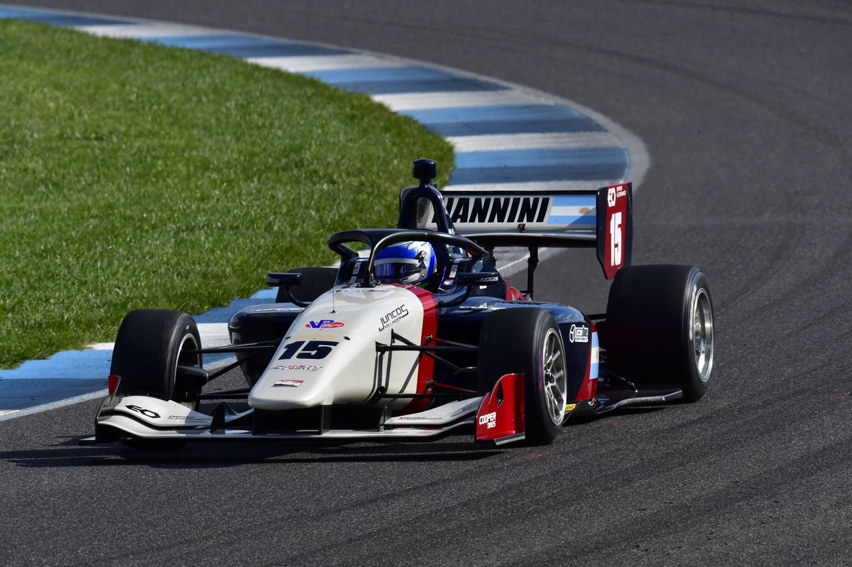 nannini_matteo's tweet photo. 🇬🇧 First positive test at @IMS. I managed to adapt to the car quickly and set very competitive lap times on the wet as well. Ending three sessions in P2 is definitely a good start. I want to thank the team once again for the amazing opportunity!

#RoadToIndy #IndyLights https://t.co/DAZKH0MZwZ