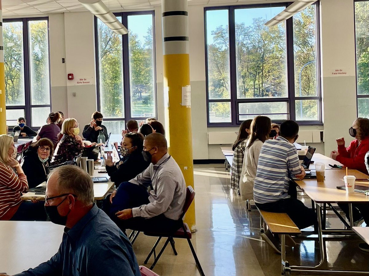 DavidOHoffman's tweet photo. It’s PLE Day!! “Reimagining Learning to Empower All Students” SRMS discussing embracing nostalgia while looking to the future as we prepare to open the new Sandy Run!  #UDBestDay #EmpowerUD https://t.co/0e5RXRi3bP